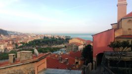 Porzione Di Bifamiliare in vendita a Ventimiglia - Rif. 159-167